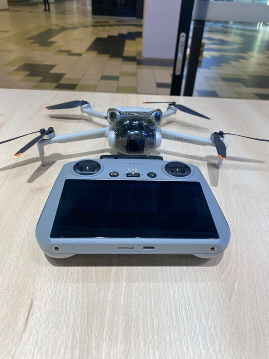 DJI MINI 4 PRO (DJI RC 2)