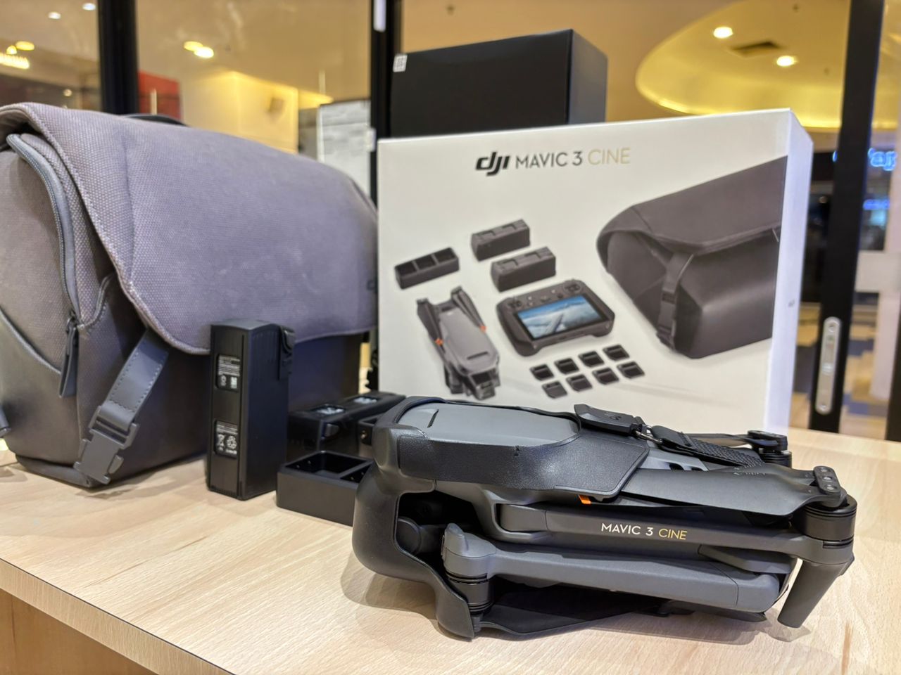 DJI MAVIC 3 CINE (DJI RC PRO) (BUNDLE PREMIUM)