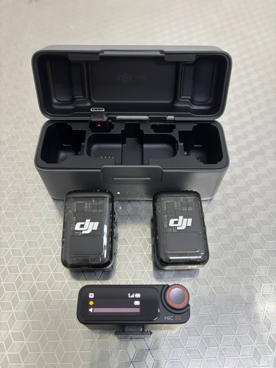 DJI MIC 2 (DISPLAY UNIT)