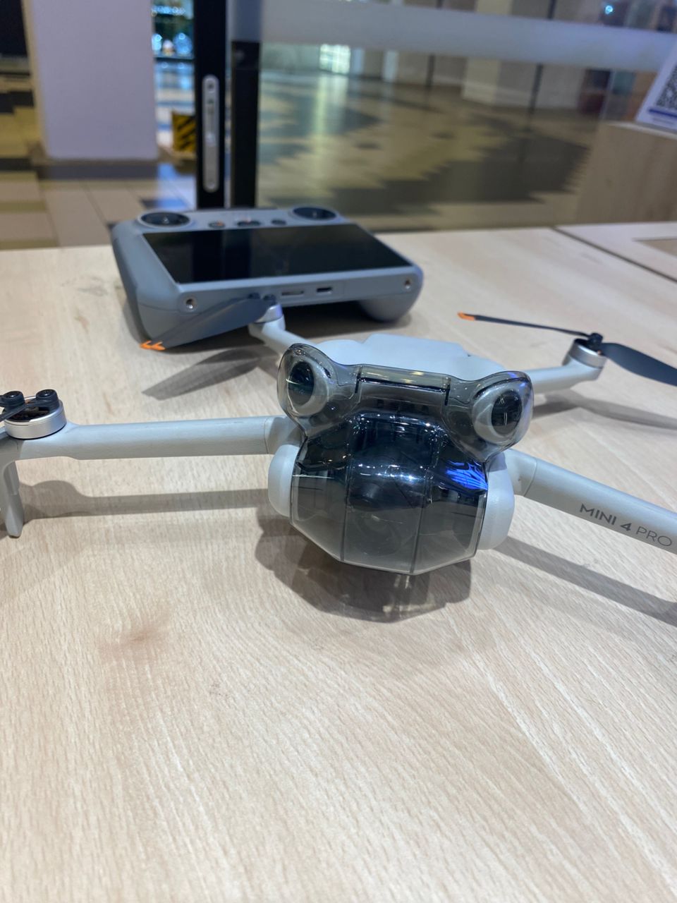 DJI MINI 4 PRO (DJI RC 2)