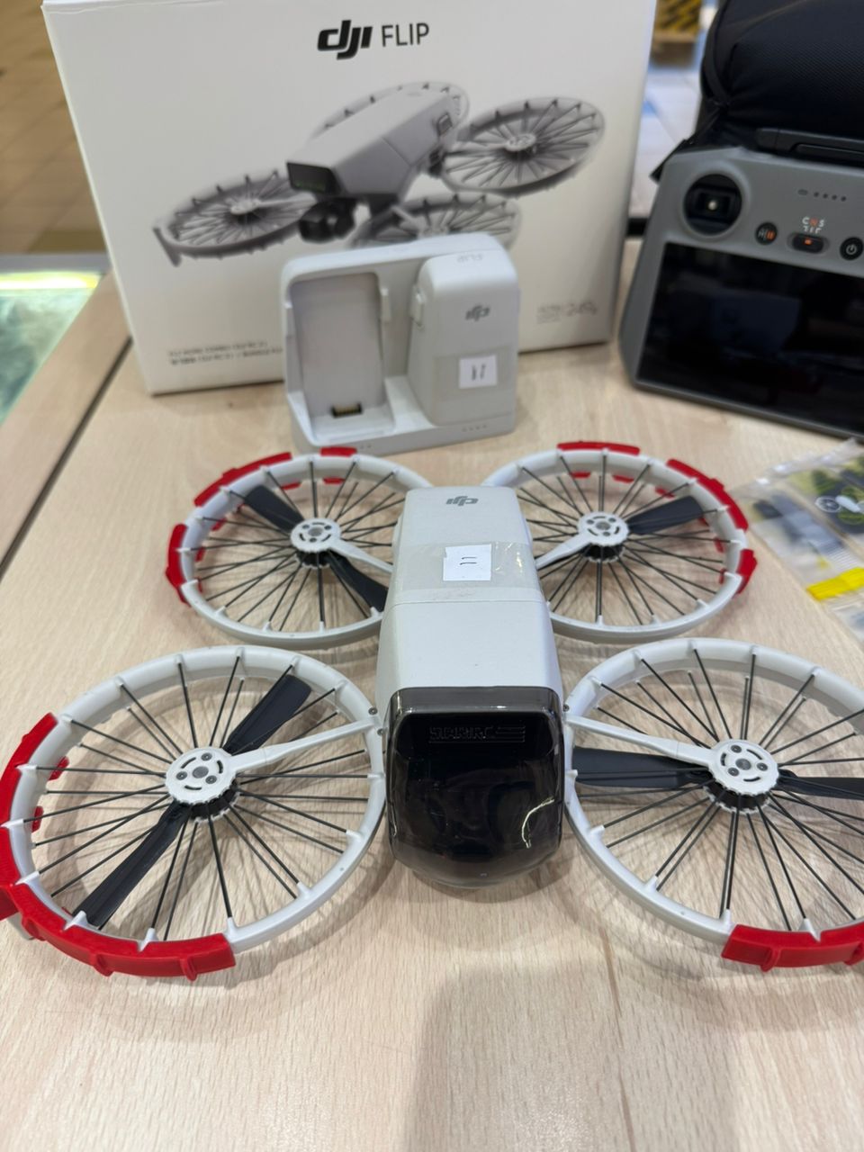 DJI FLIP FLY MORE COMBO (RC 2)